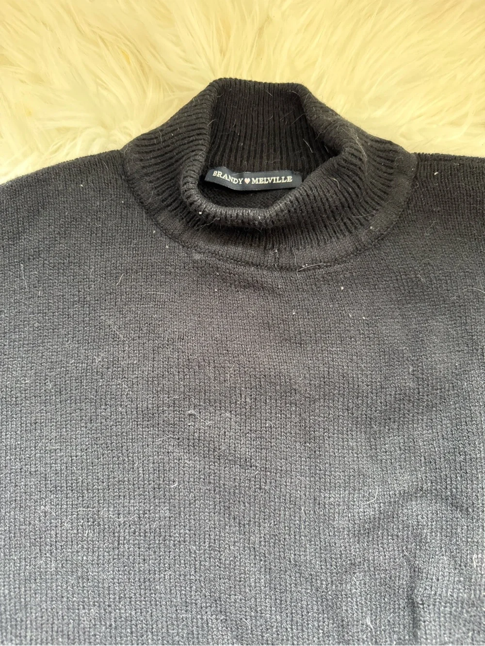 Brandy Melville comfortable black